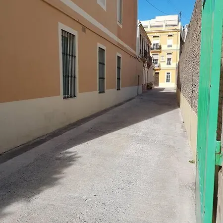 公寓 Family Century House With Terrace And Parking 瓦伦西亚