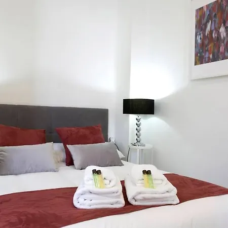 Family Century House With Terrace And Parking דירה ולנסיה
